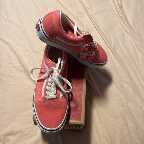 Pink vans - Picture 2 of 4